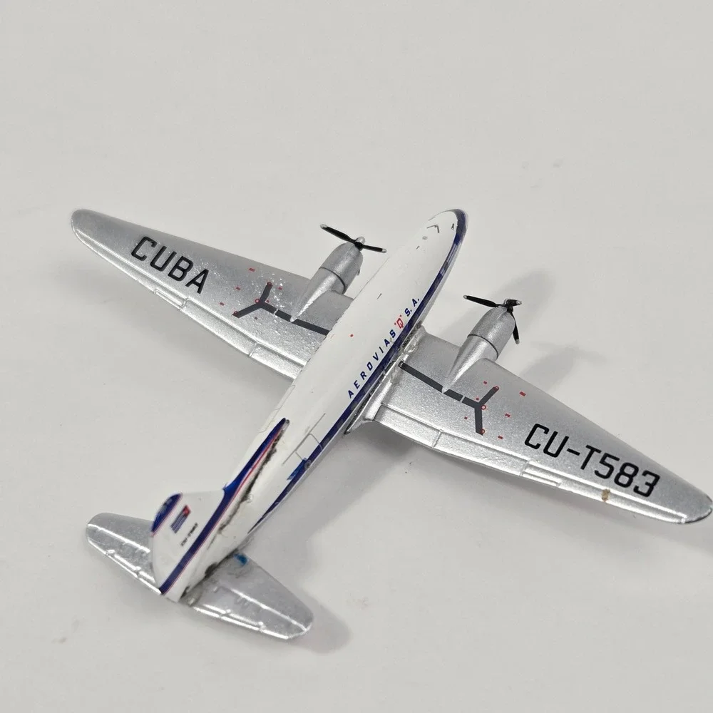 Aerovias Q S.A. CU-T583 Vintage Propeller Scale Model Plane